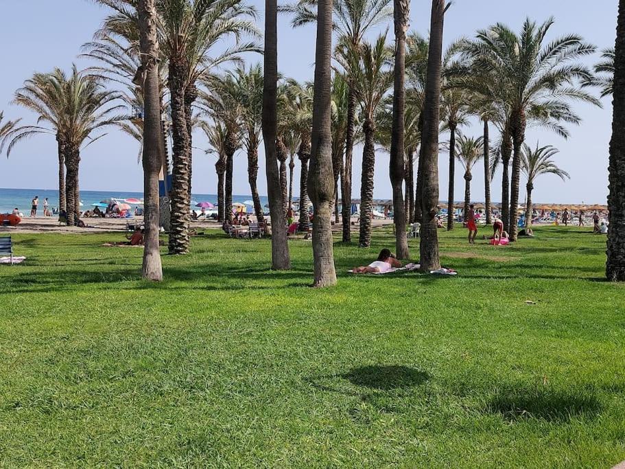 Lux. Frontbeach-Terrace. 5 Pools.Tv. 2 A.C.Netflix Benalmádena Eksteriør bilde