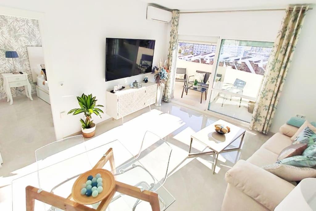 Lux. Frontbeach-Terrace. 5 Pools.Tv. 2 A.C.Netflix Benalmádena Eksteriør bilde