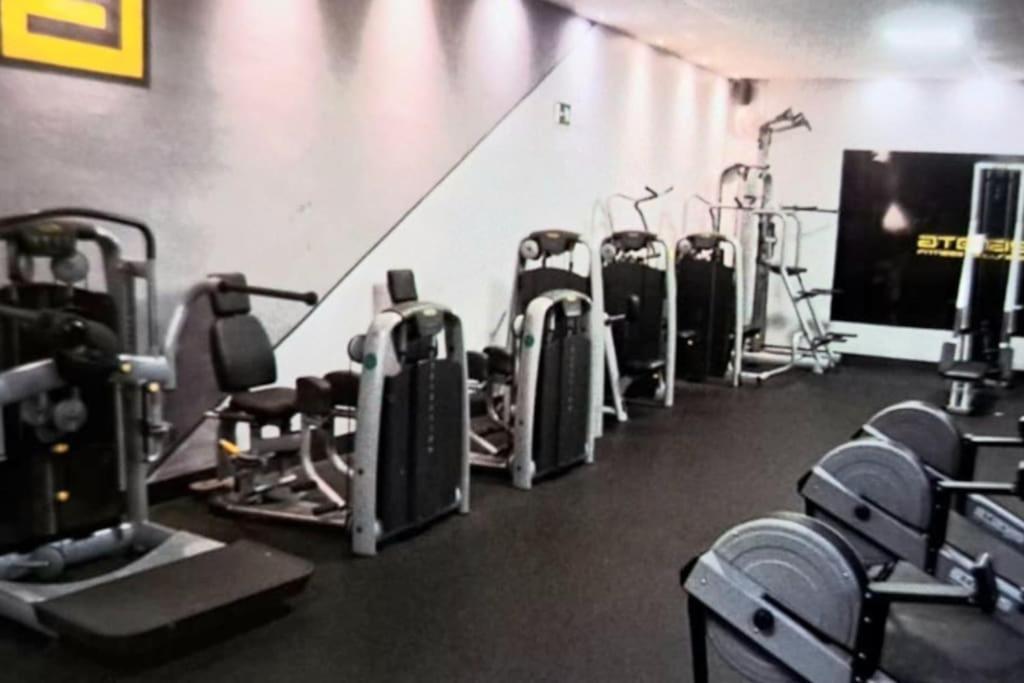 Lux. Frontbeach-Terrace. 5 Pools.Tv. 2 A.C.Netflix Benalmádena Eksteriør bilde