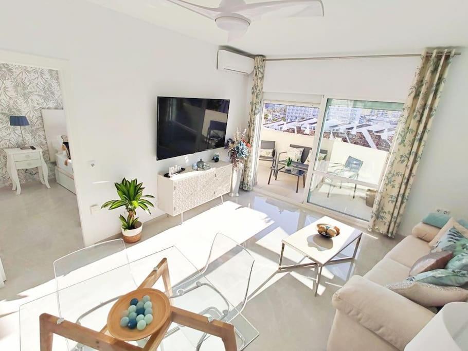 Lux. Frontbeach-Terrace. 5 Pools.Tv. 2 A.C.Netflix Benalmádena Eksteriør bilde